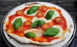 Cobb Cobb Pizzasteen